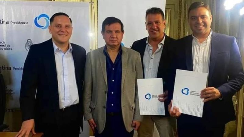 Firma de convenio con la Agencia Nacional de Discapacidad y Los Altos Municipio