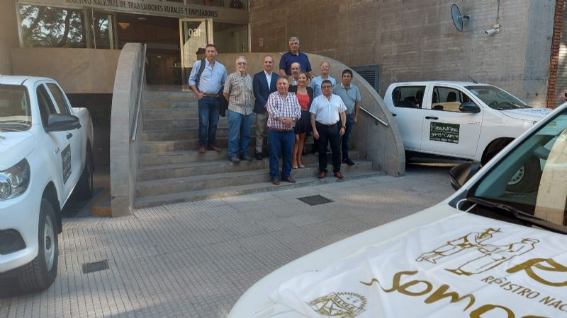 Voytenco entregó 3 vehículos 4×4 para  Catamarca, Córdoba y Santa Cruz