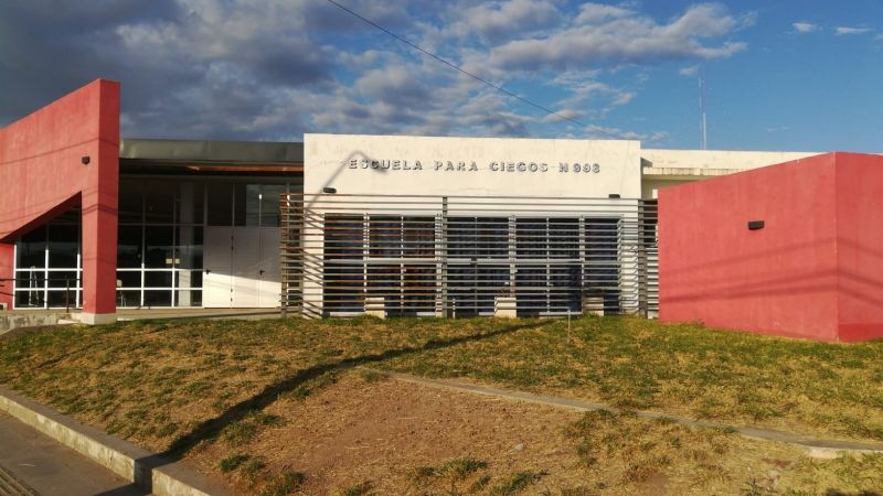 Alumnos de la escuela N° 998 para ciegos sin clases por falta de agua