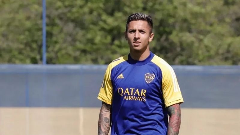 Almendra, apartado en Boca, seguiría en Racing