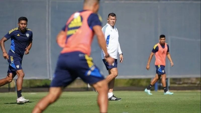 Almirón, “un obsesivo” con métodos propios