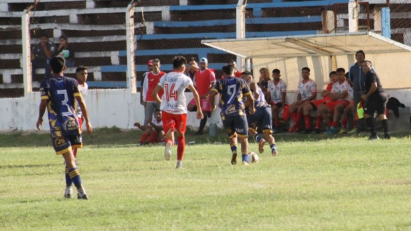 De San Antonio, el “Rojito”; Social Rojas más que Ateneo
