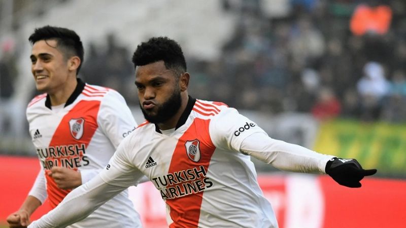 River empieza a rotar ante Newell's