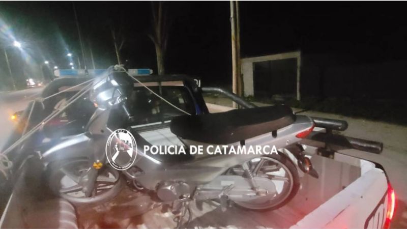 Menores robaron dos motos y un televisor