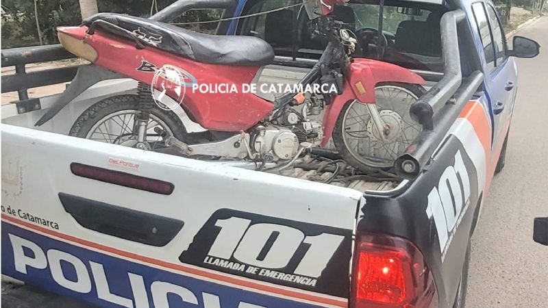 Menores robaron dos motos y un televisor