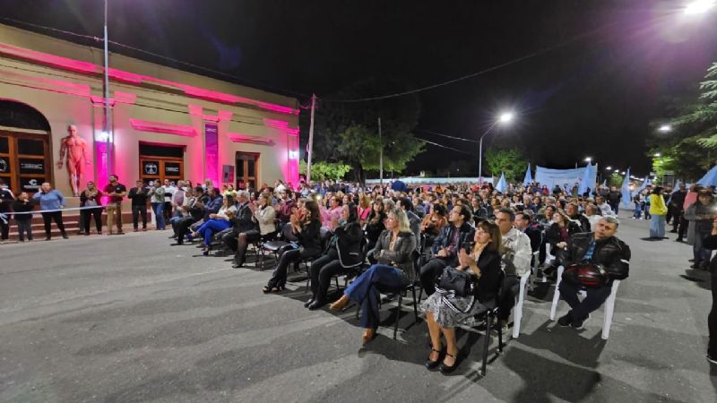 Quedó inaugurado el Centro Cultural Tecnológico de Valle Viejo