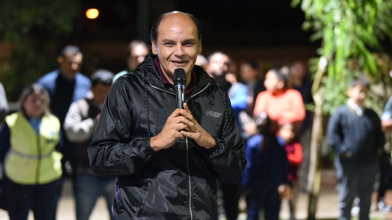 Gustavo inauguró las obras de la Plaza de la Enfermera y de la Plaza la Amistad