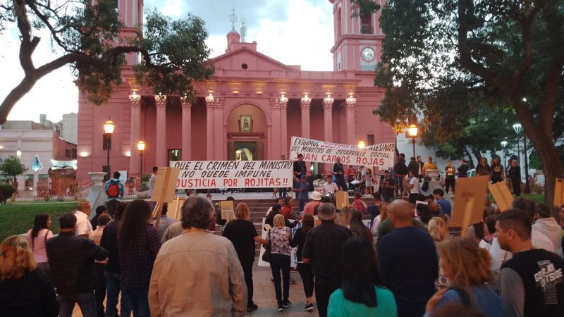 Marcharon por Juan Carlos Rojas, Karina Chazarreta y Cristina Agüero