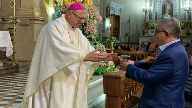 Los Poderes Ejecutivos provincial y municipal rindieron tributo a la Virgen