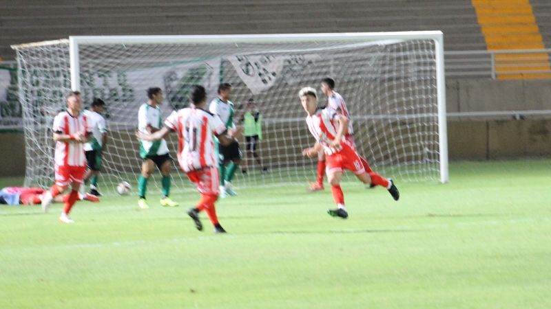 Cnel. Daza-San Lorenzo (H) y V. Dolores-M. Redondo, las “semis”