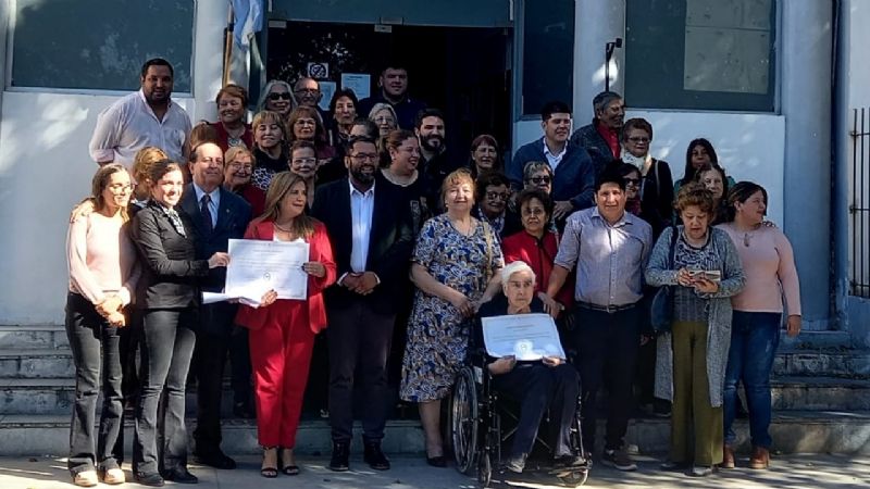 El Concejo Deliberante de Valle Viejo rindió honores a ex concejales