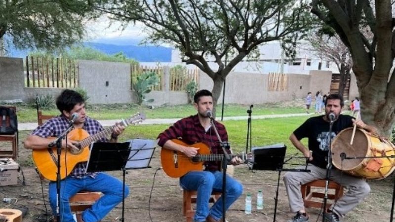 La peña de La Casa de la Puna será al mediodía