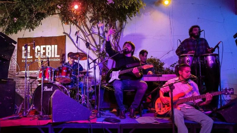 Mortadela Slim presenta L’ amor-tadella en El Cebil