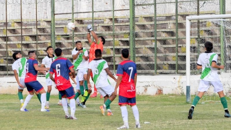 Primer triunfo “Santo”; hoy, Villa Cubas-Policial