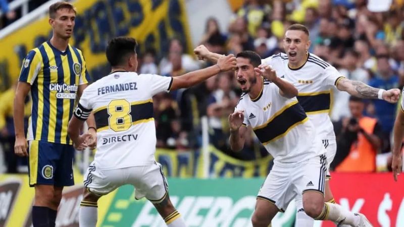 San Lorenzo el único que se mantiene cerca de River