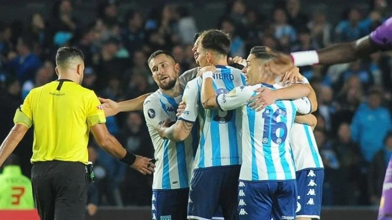 Racing, con alternativo, ante Atlético Tucumán