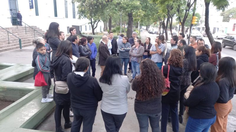 UNCa: padres autoconvocados por la falta de clases de los alumnos