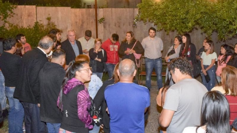 Dusso con el Movimiento de Bases de la Capital