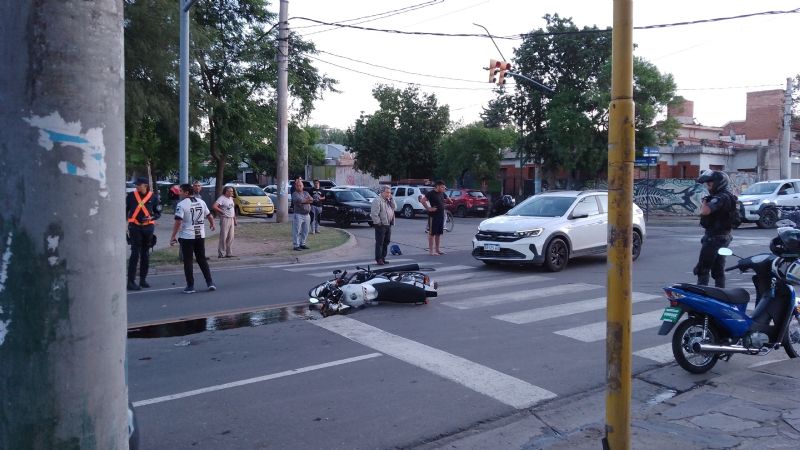 Siniestro en la esquina de la UNCA