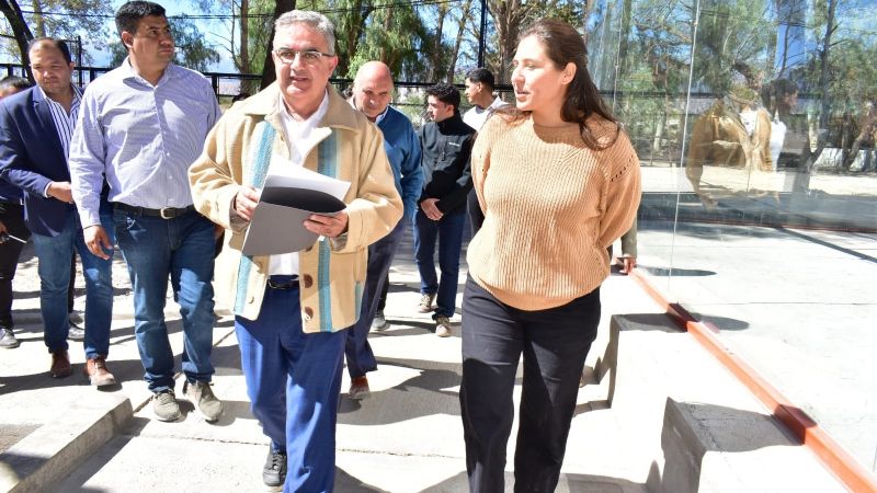 El intendente junto al gobernador, recorrieron importantes obras