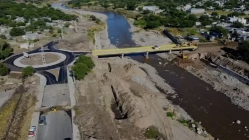 Corte para conectar obra eléctrica de puente del Camino de la Virgen