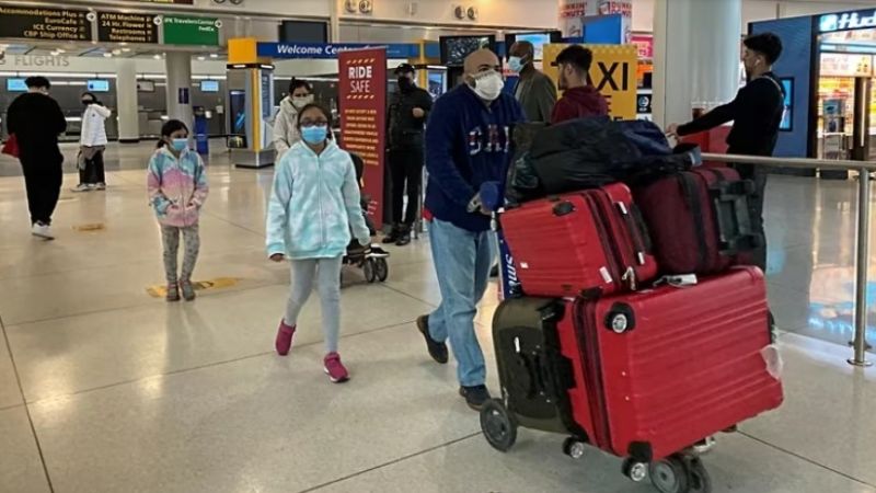 EEUU levantará la vacunación obligatoria para viajeros extranjeros