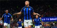 EL BOSNIO Edin Dzeko festeja su golazo, primero del Inter frente al Milan.