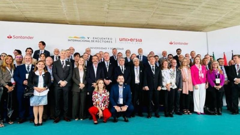 Arellano en Encuentro internacional de Rectores