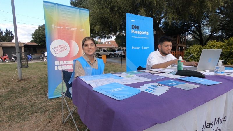 Catamarca con Vos y Municipio en tu Barrio visitaron el barrio Parque América