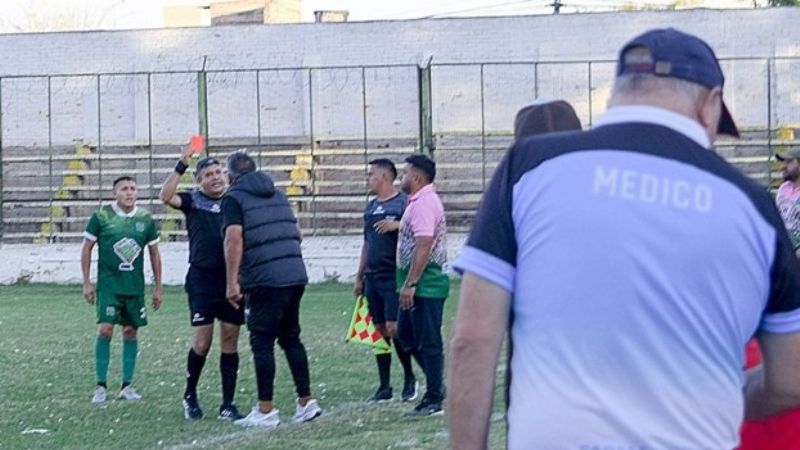 Ganaron V. Cubas, Vélez y “Defe”; hoy “Santo”-“Negro”