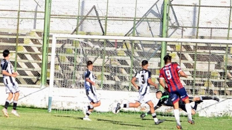 El “Santo” en la cima, que Policial buscará este domingo