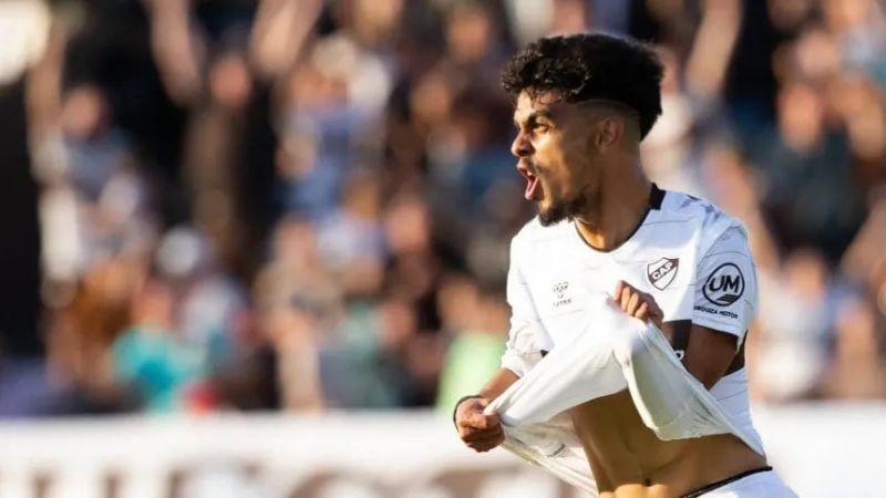 Platense profundizó el mal momento de Racing