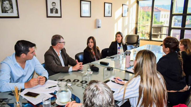 Juezas de familia fueron a Diputados