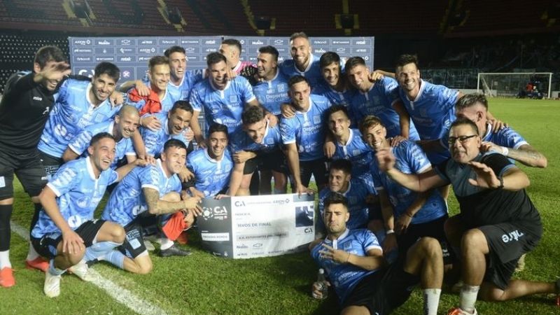 Estudiantes de Río Cuarto eliminó a Atlético Tucumán