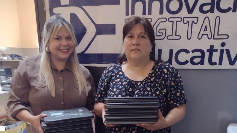 Educación reparó más de 150 netbooks