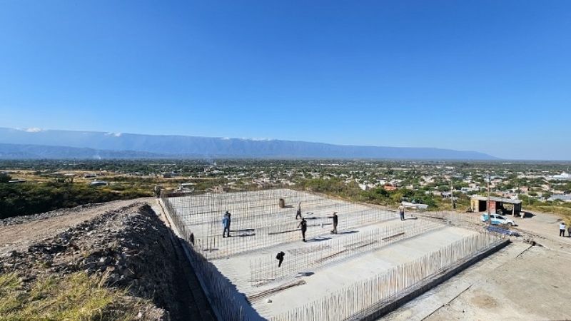 Obras para mejorar la provisión de agua potable en la Cruz Negra