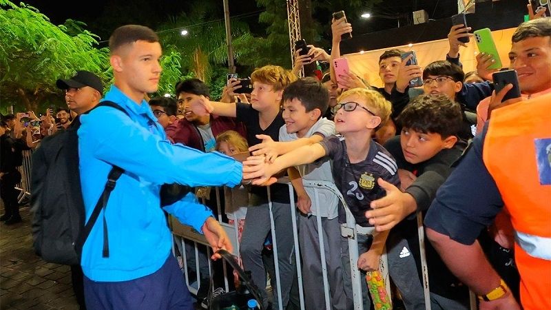 Entusiasta recepción al Sub 20 en Santiago del Estero