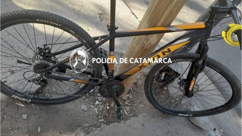 Chocaron ciclista y motociclista
