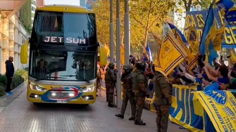 Boca fue recibido por una multitud en Chile