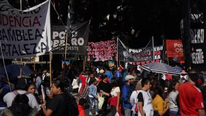 El Gobierno ya canceló 26.720 planes Potenciar Trabajo