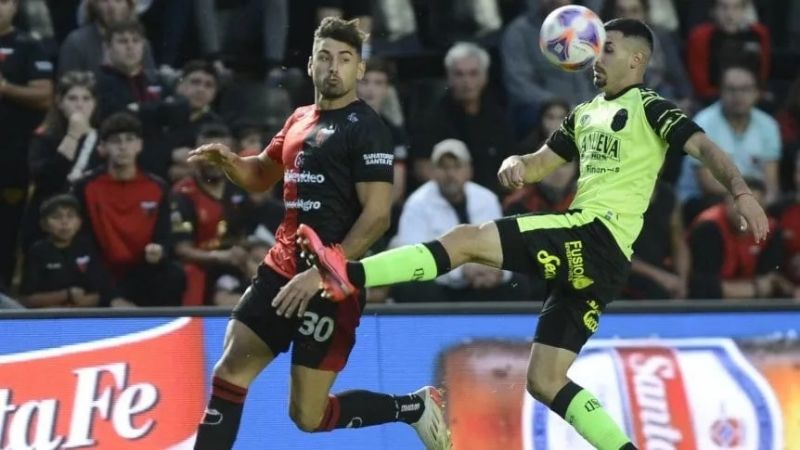 Colón-Barracas 1-1 y Sarmiento-Huracán 0-0