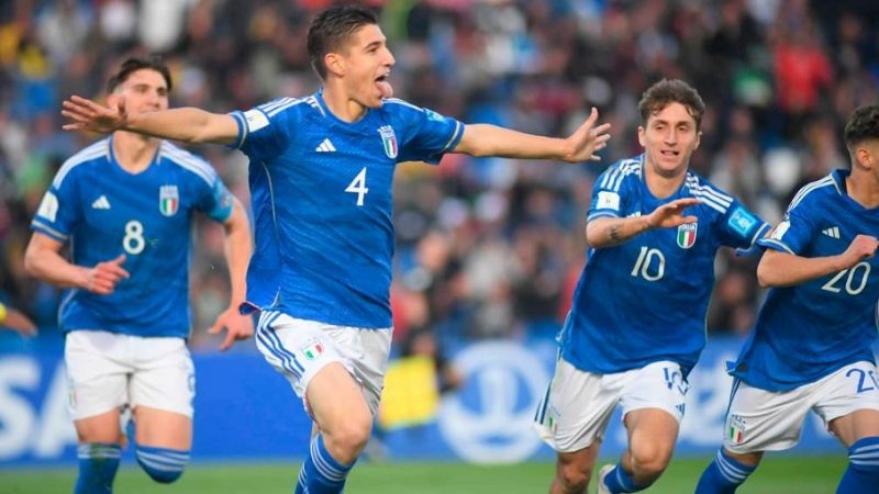 Italia le ganó a Brasil y lidera con Nigeria el grupo D