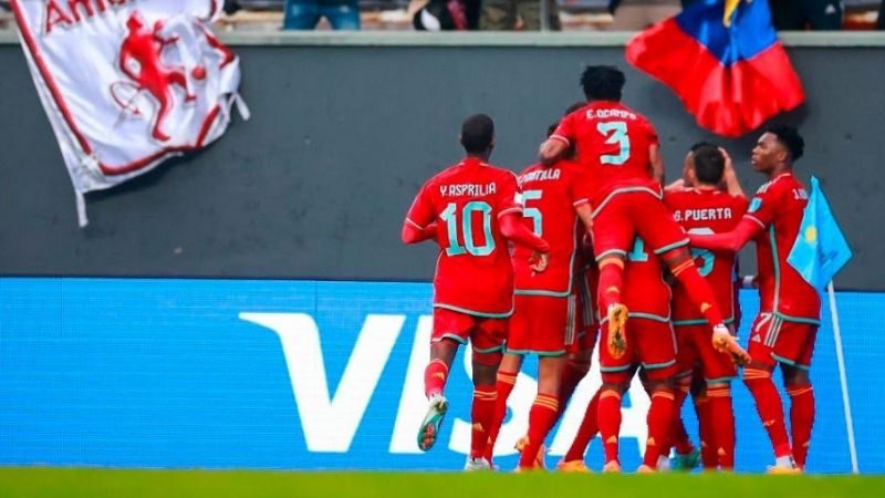 Colombia y Japón ganaron por el Grupo C