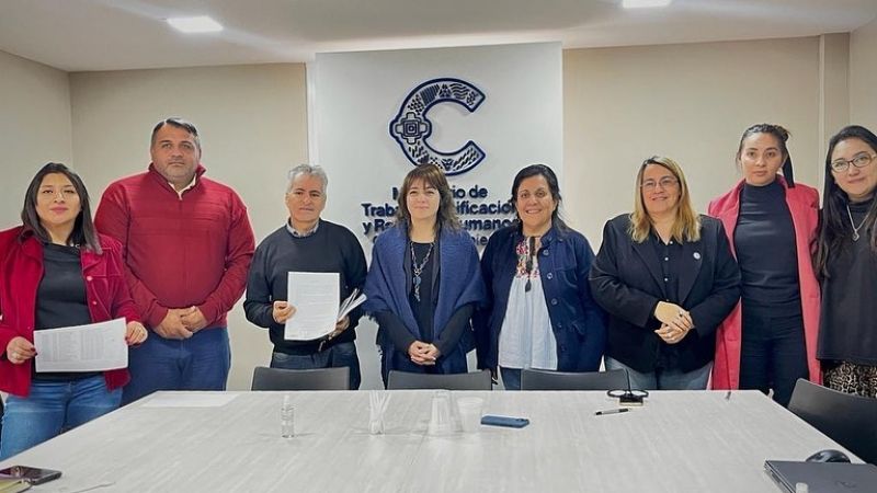 Agentes de salud bajo bajo nueva modalidad laboral: el Ejecutivo revisa nóminas de beneficiarios