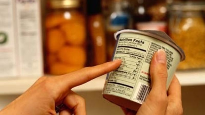 Supermercado de Capital fue sancionado por vender productos vencidos