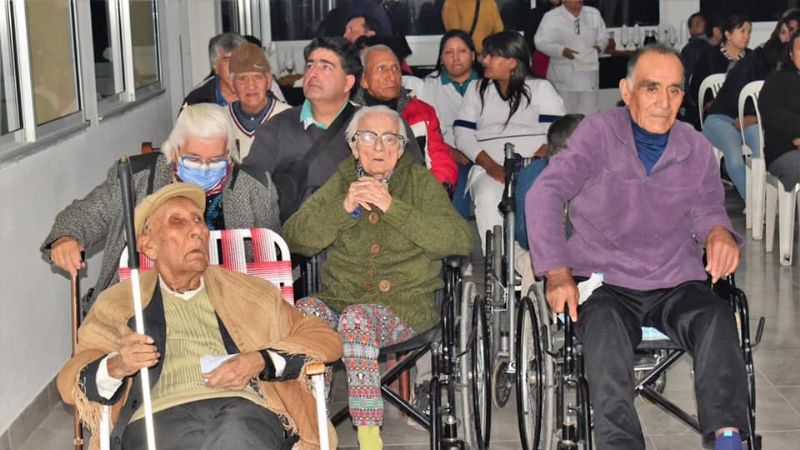 Luego de 20 años de espera, abuelos santamarianos tienen un nuevo Hogar