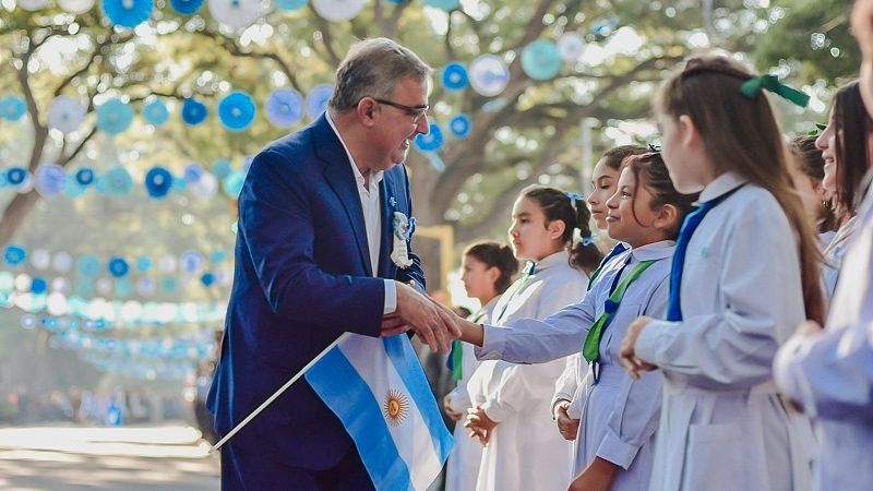 Valle Viejo fue epicentro del acto central por el Día de la Patria