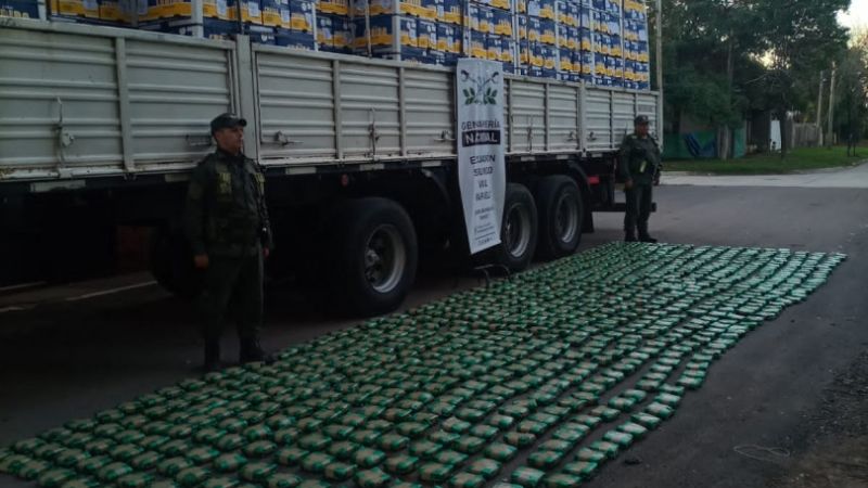 Trasportaban 200 kilos de coca camuflados como limones
