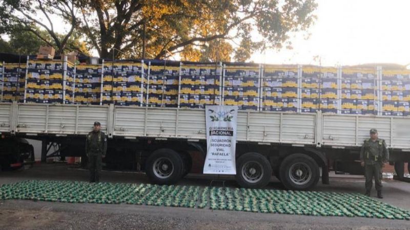 Trasportaban 200 kilos de coca camuflados como limones