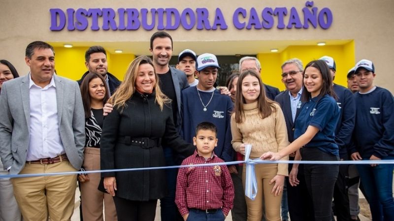 Se inauguró una distribuidora e incorpora 20 trabajadores